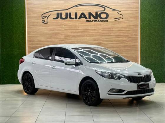 KIA CERATO 1.6 SX 16V FLEX 4P AUTOMÁTICO KIA CERATO 1.6 SX 16V FLEX 4P AUTOMÁTICO